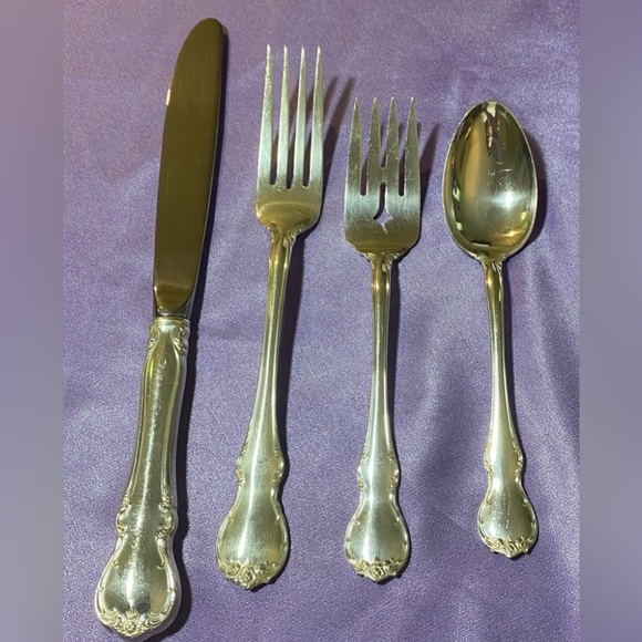 Towel French provincial 4 piece place setting - Picture 2 of 3